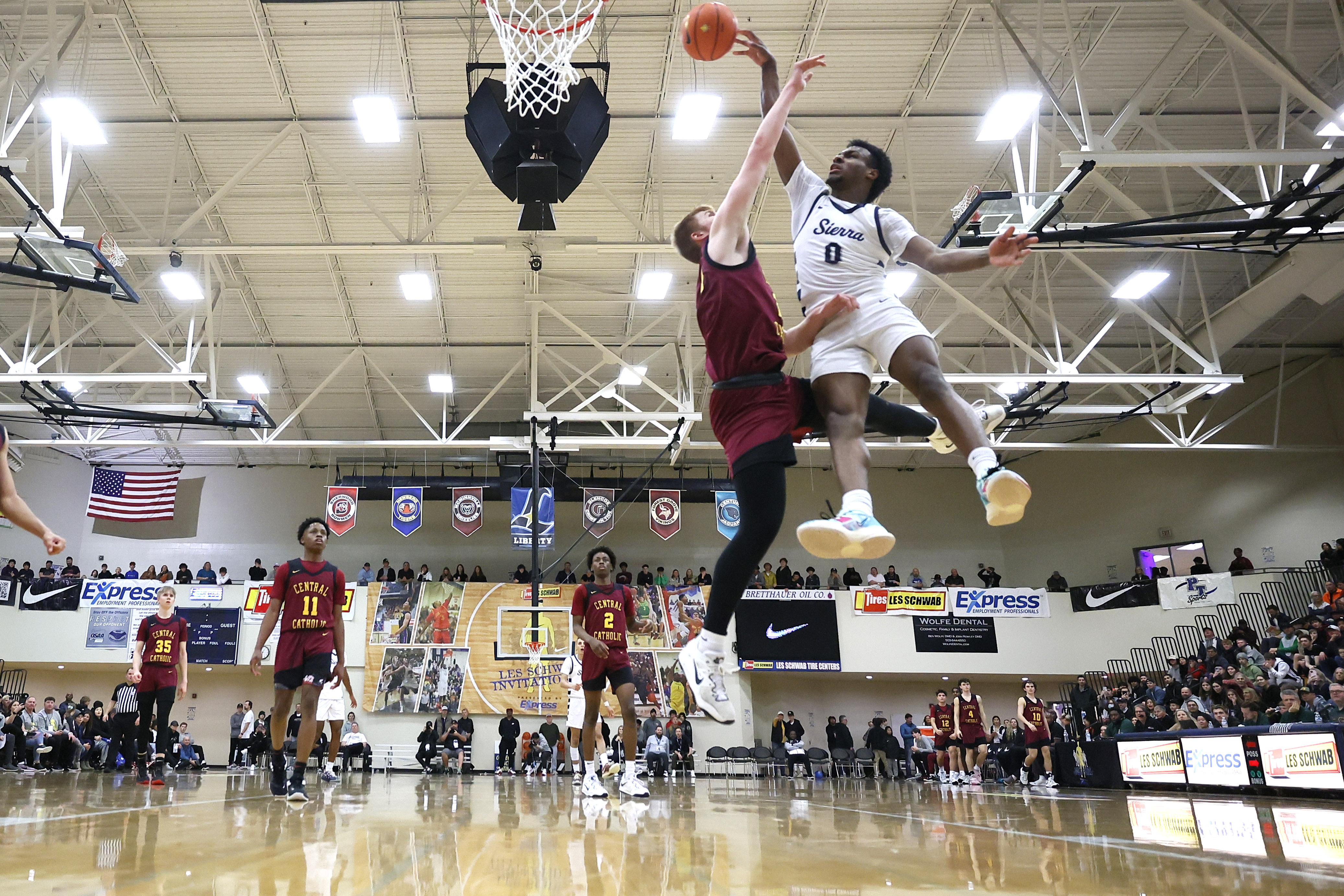 Sierra Canyon Central Catholic Les Schwab Invitational Soobum Im 78